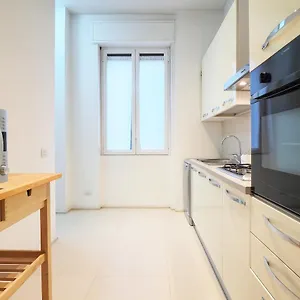Contempora - Cavallotti 13 - B31 Milan