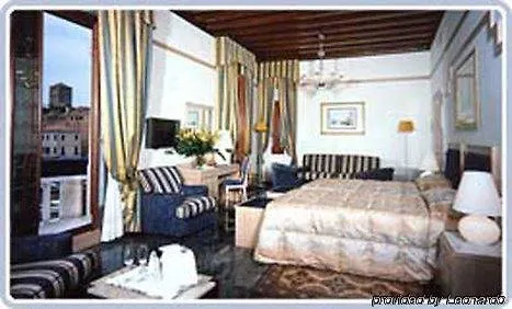 Foscari Palace Venice Hotel